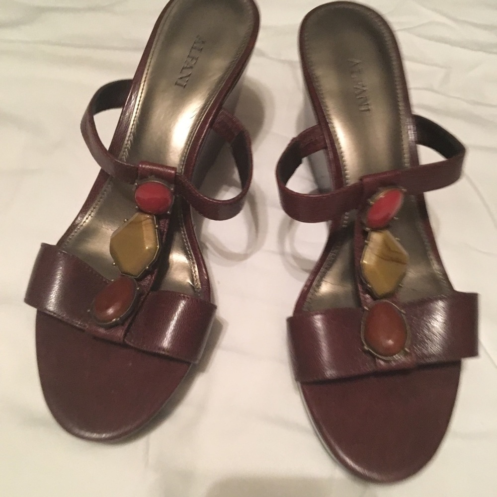 Women’s Sandals
